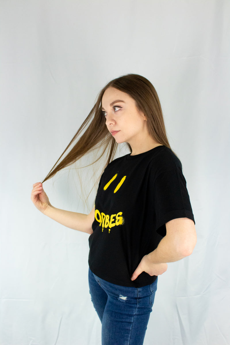 Good Vibes Smile Cropped Black Graphic Tee