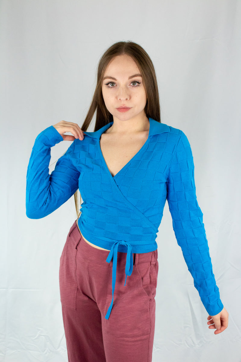 Blue Checkerboard Long Sleeve Knit Wrap Top